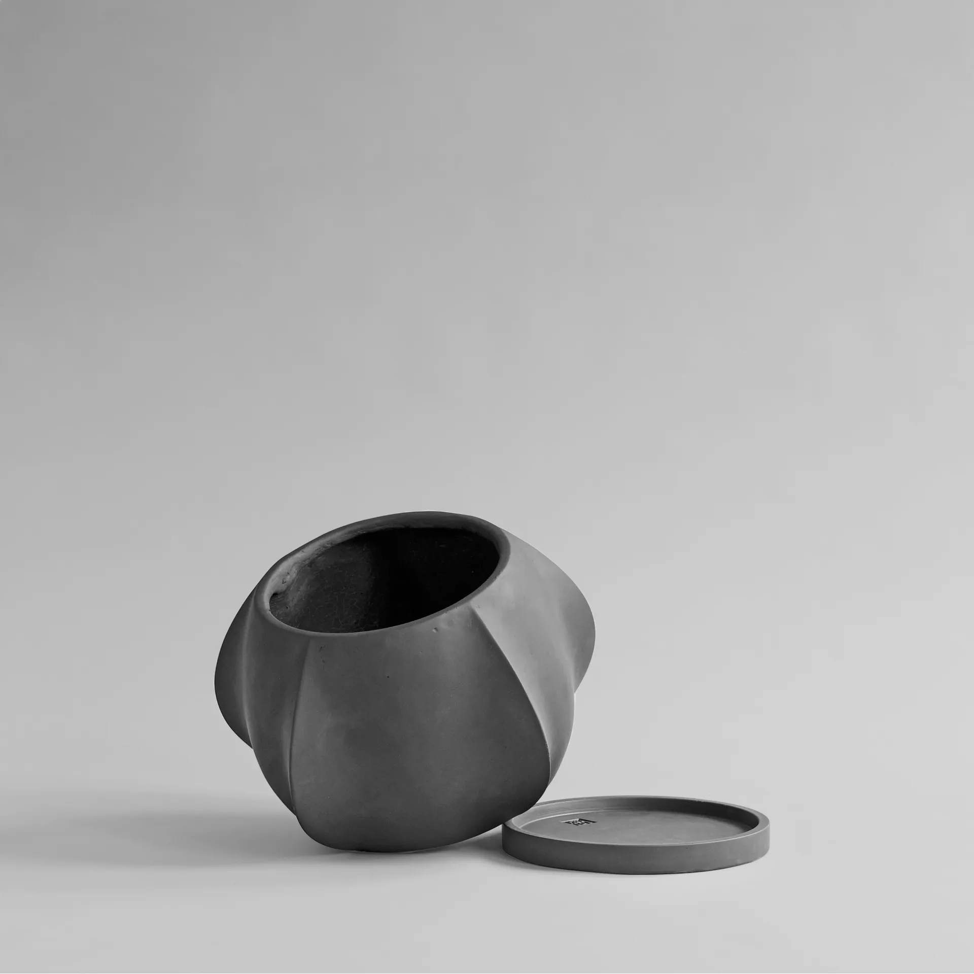 Arket 迷你花盆 Ø39.5cm, 深灰色 101 Copenhagen