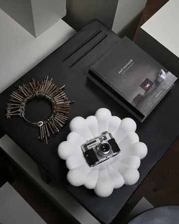 Bloom 托盘 medio Ø28,5 cm - Bone 白色 - 101 Copenhagen