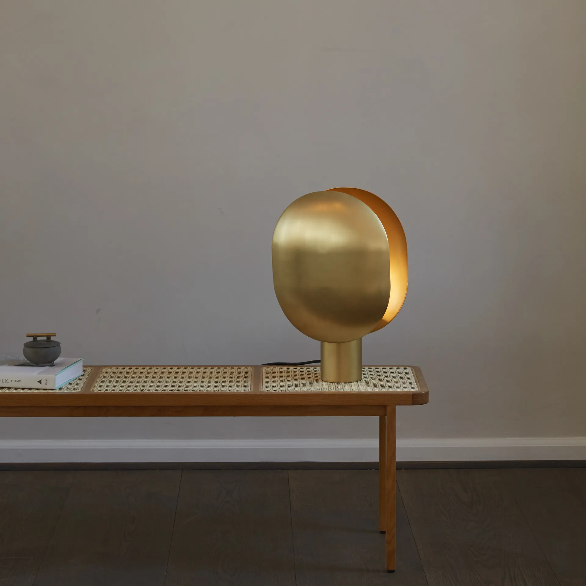 Clam台灯43.5cm, 黄铜色 101 Copenhagen