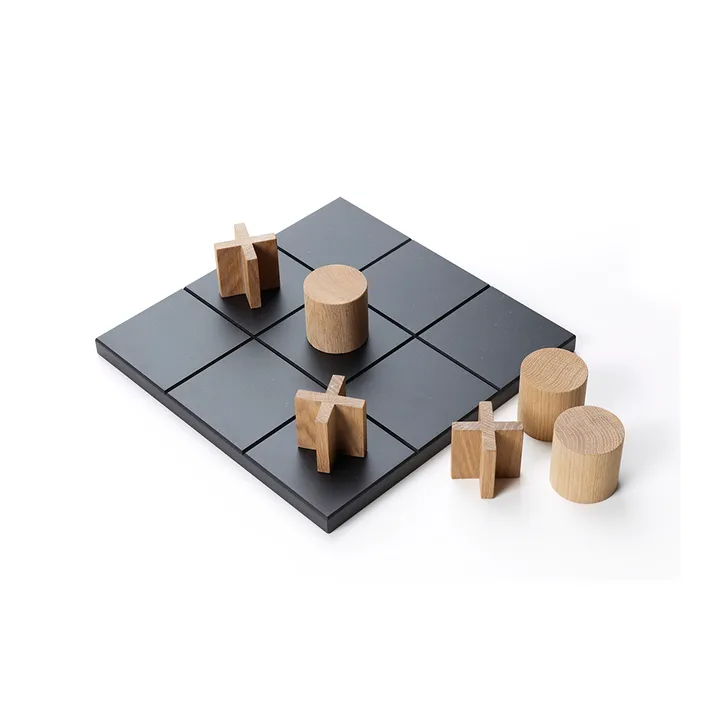 Play game - 黑色游戏棋子_白色涂油橡木 - A2