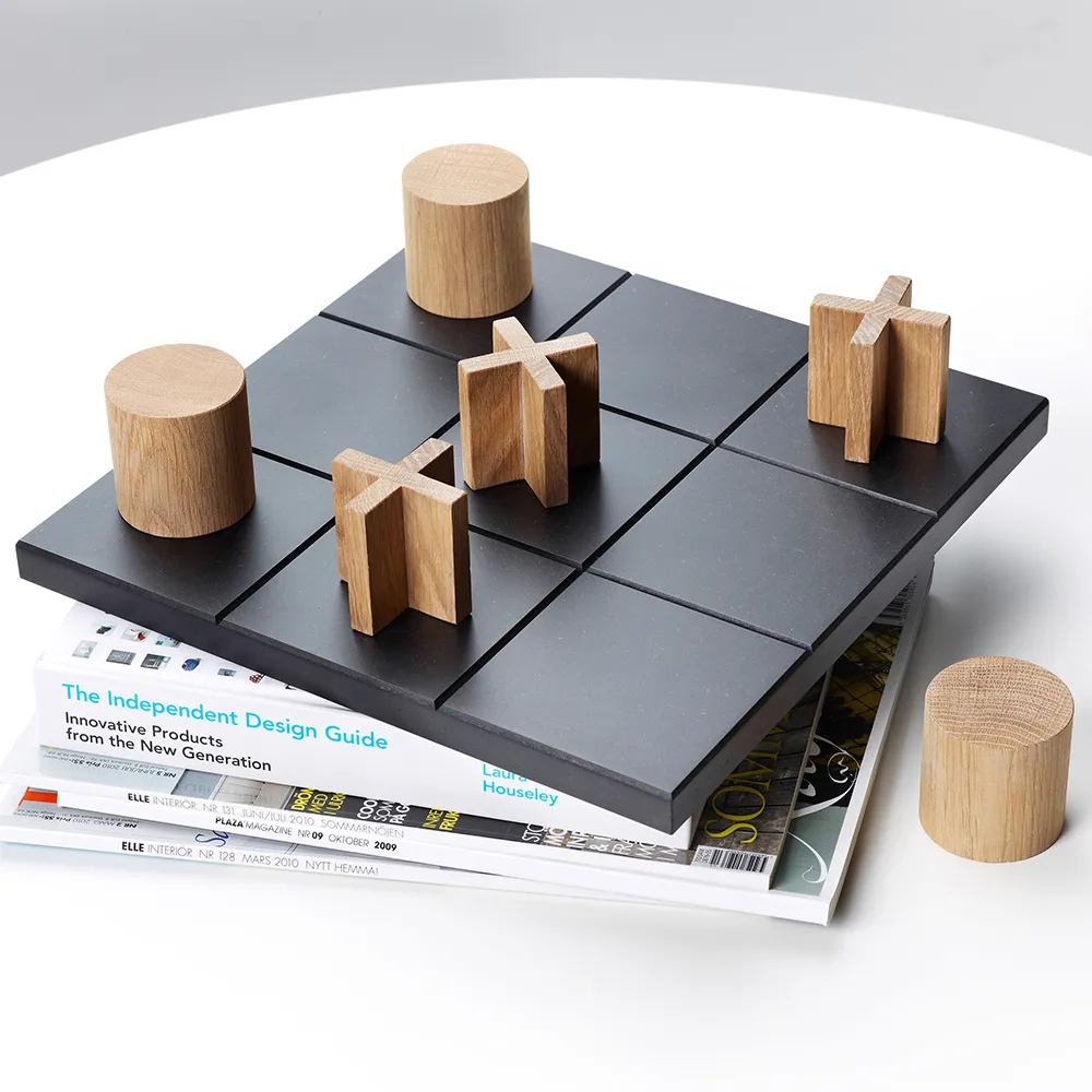 Play game, 黑色游戏棋子_白色涂油橡木 A2
