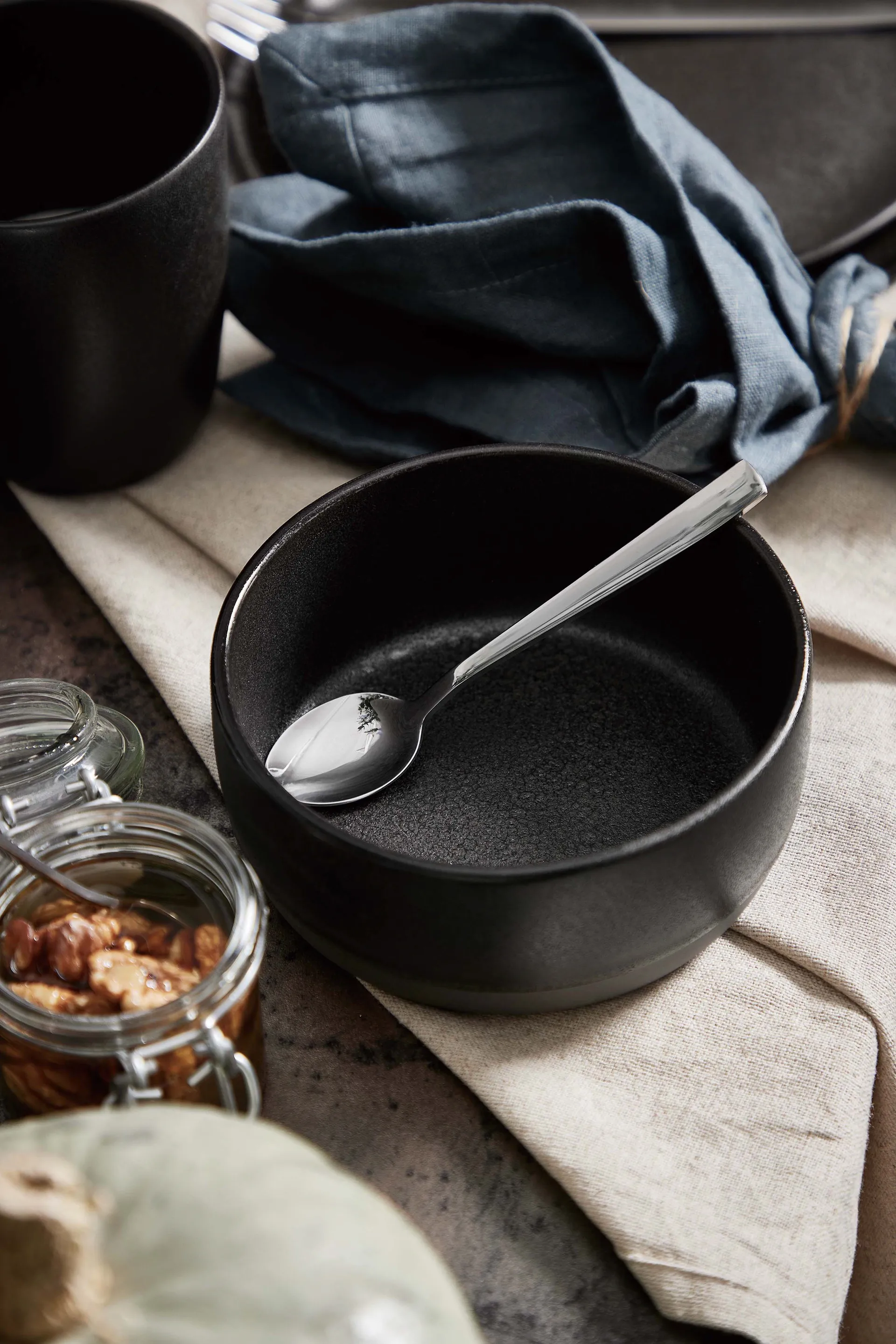 Raw 碗  Ø13.5 cm, Titanium 黑色 Aida