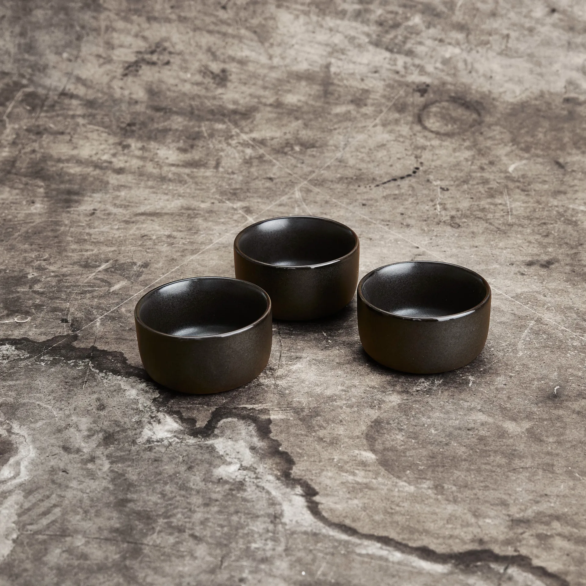 Raw 迷你碗 Ø7.5cm 3件装, 钛黑色 Aida