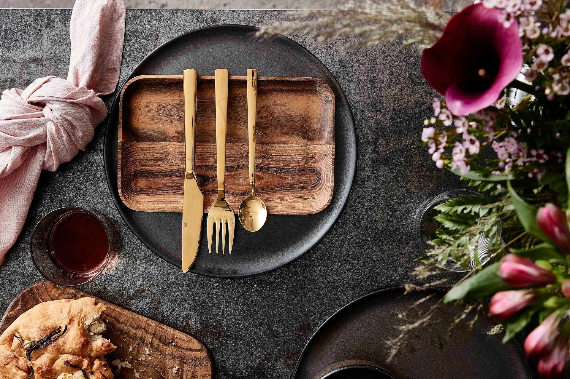 Raw 餐具 cutlery 60 pieces, Gold Aida