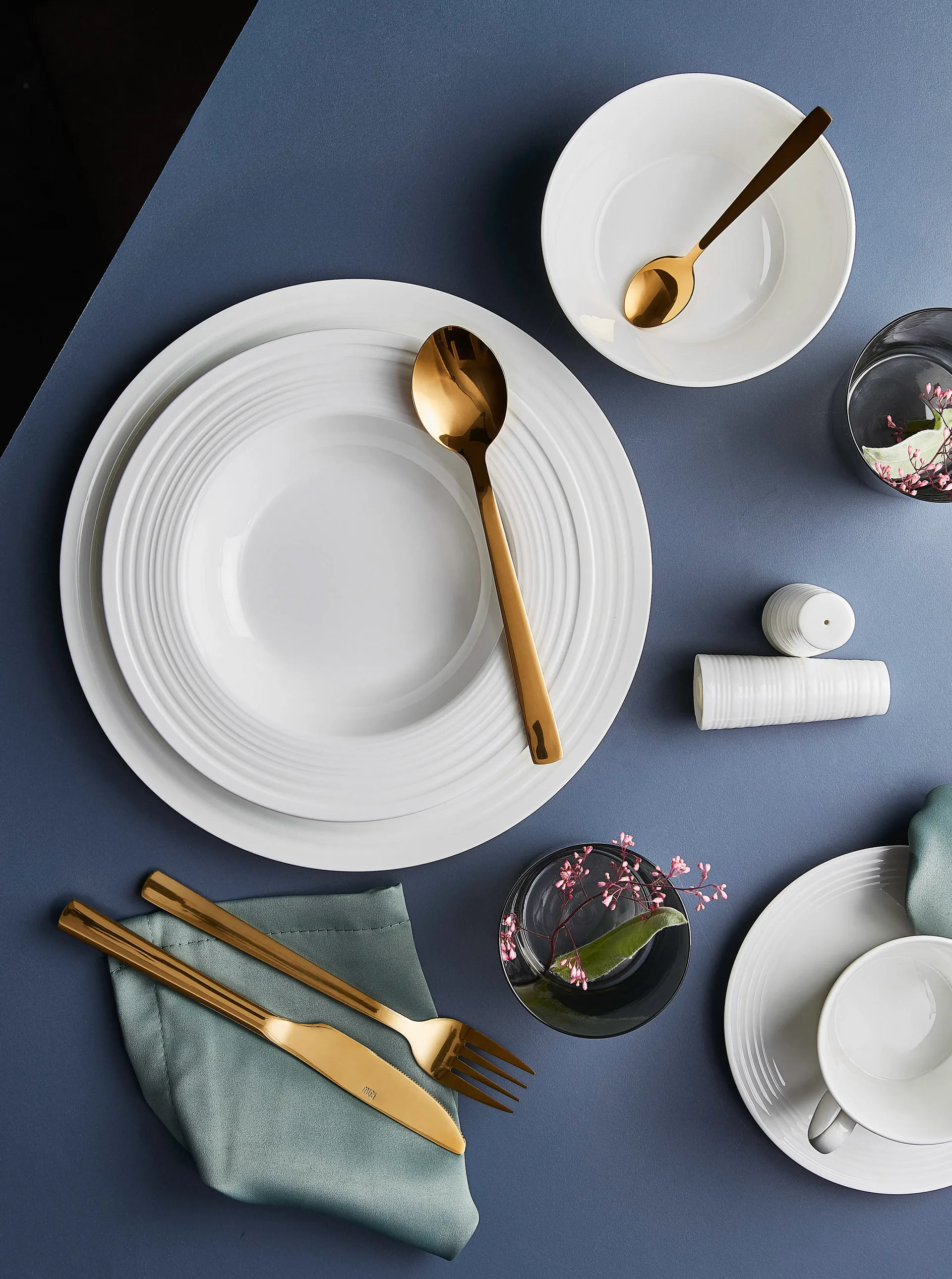 Raw 餐具 cutlery 60 pieces, Gold Aida