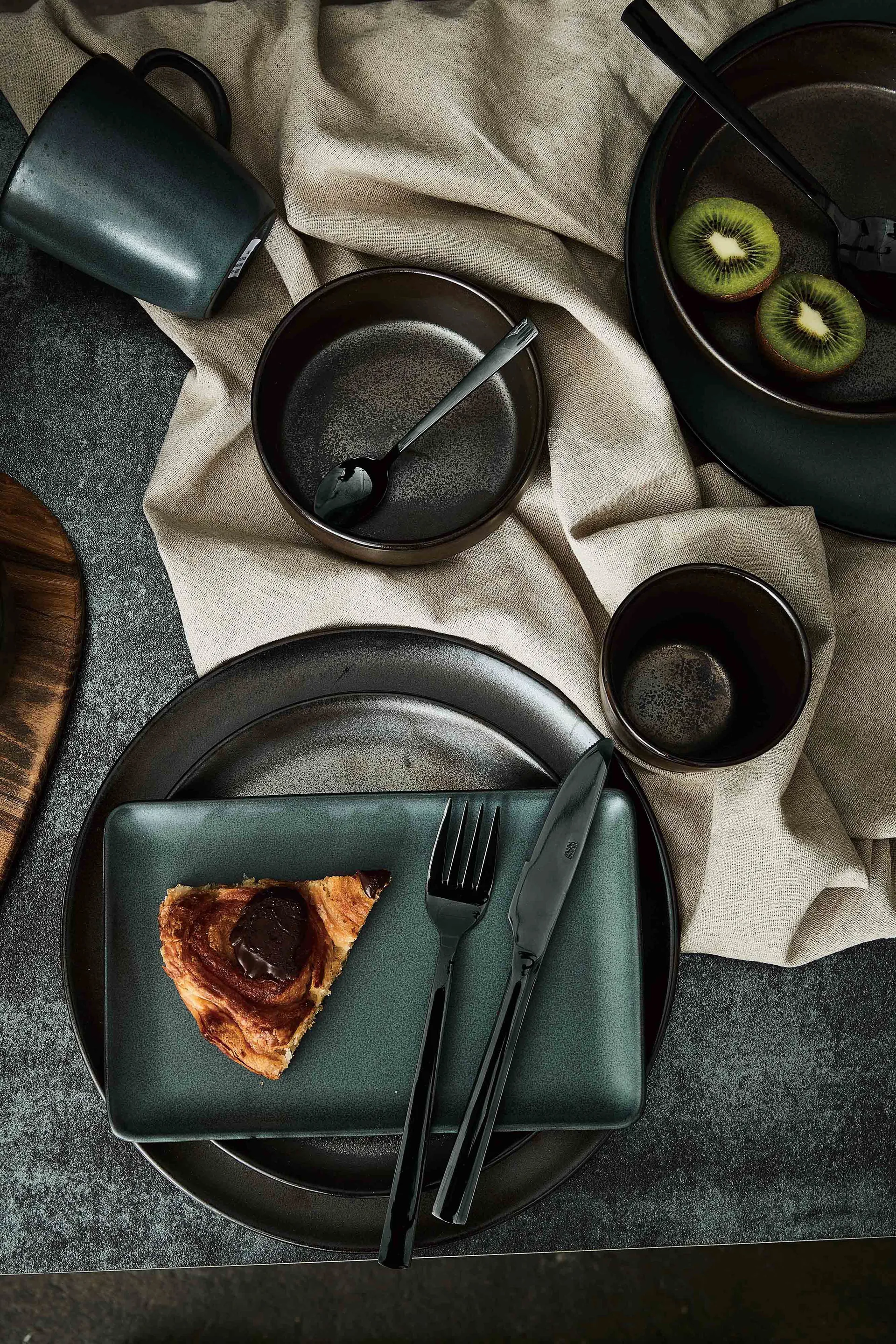 Raw 餐具 cutlery 60 pieces, 黑色 Aida