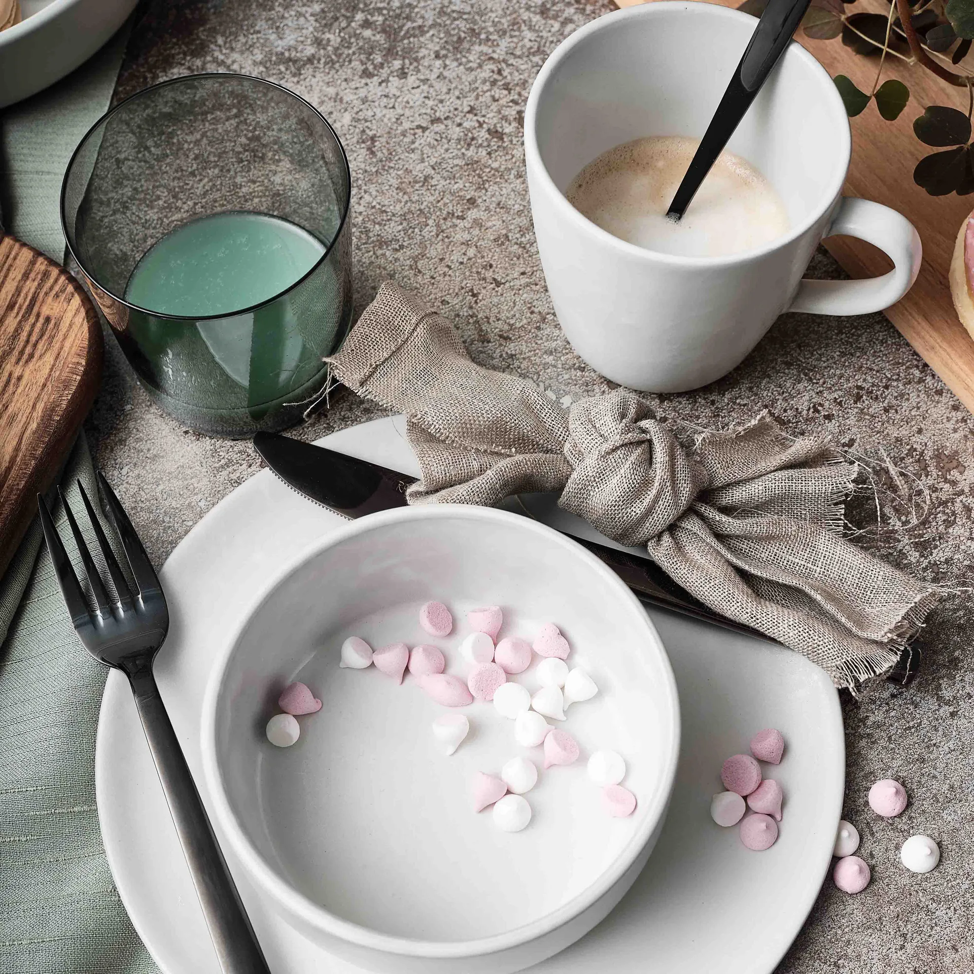 Raw 马克杯 with handle 35 cl, Arctic 白色 Aida