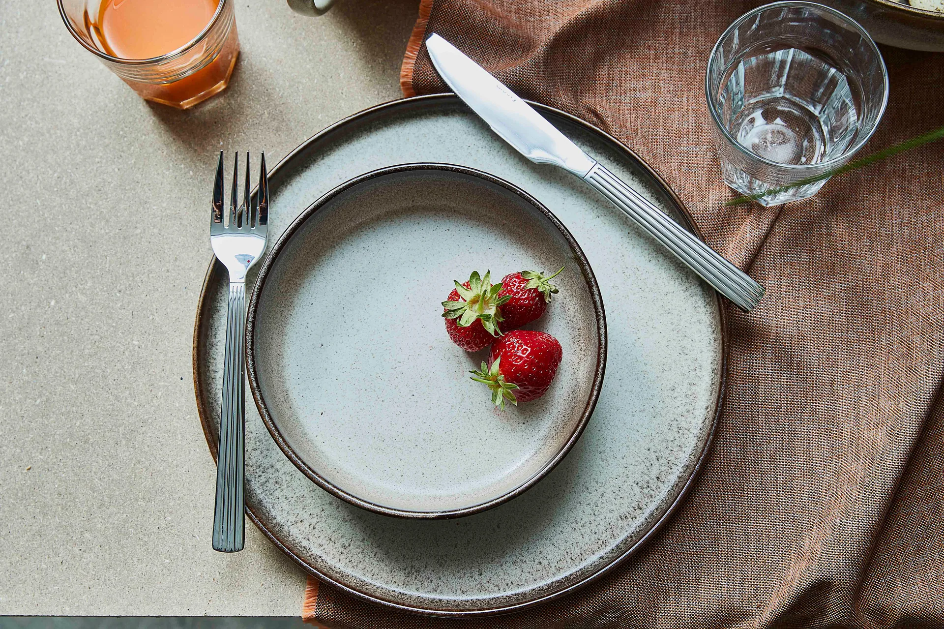 Søholm Sonja deep  盘子 Ø18 cm, 棕色 Aida