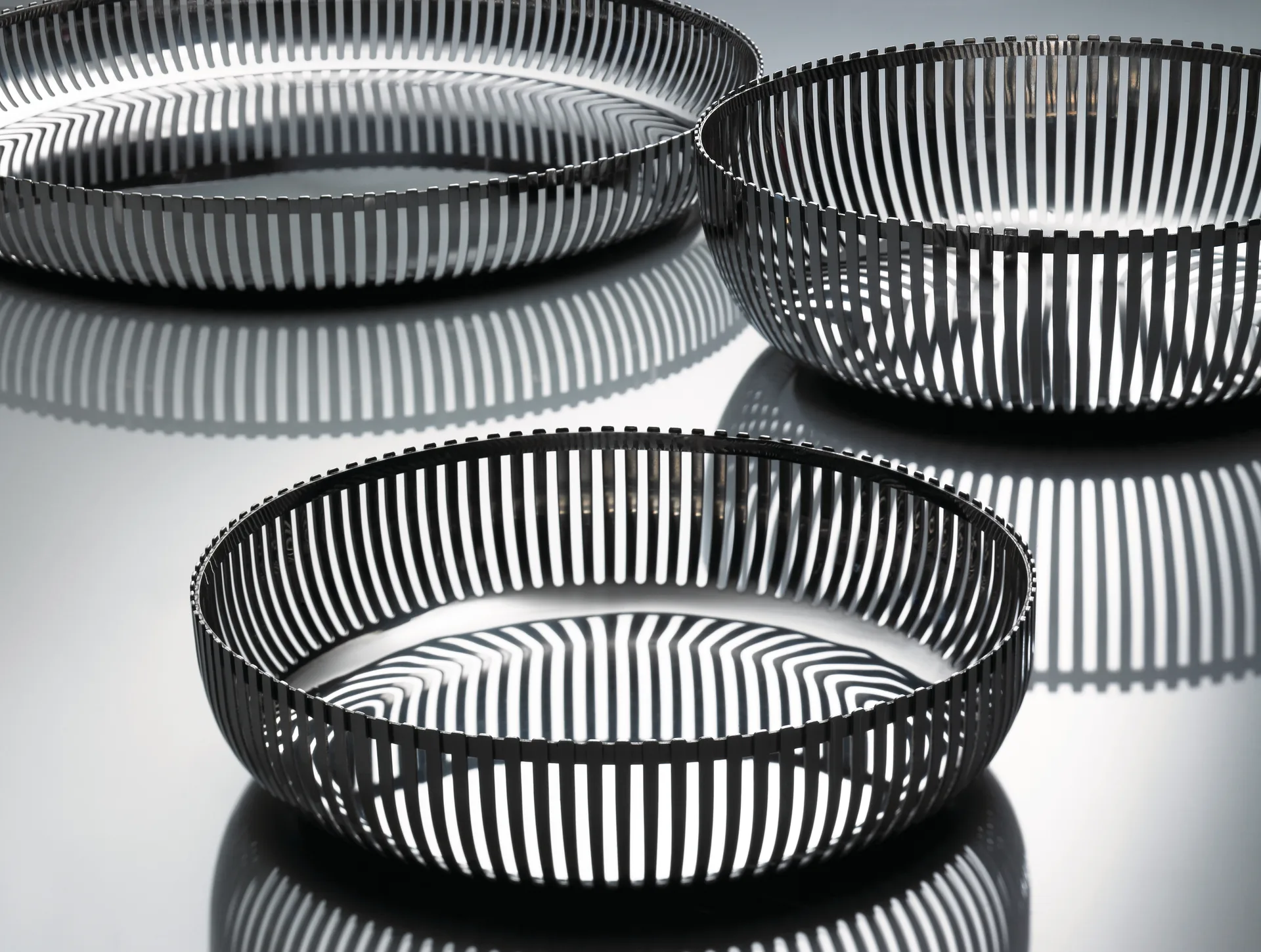 PCH02 不锈钢篮子/水果篮 Ø20 cm, 不锈钢 Alessi