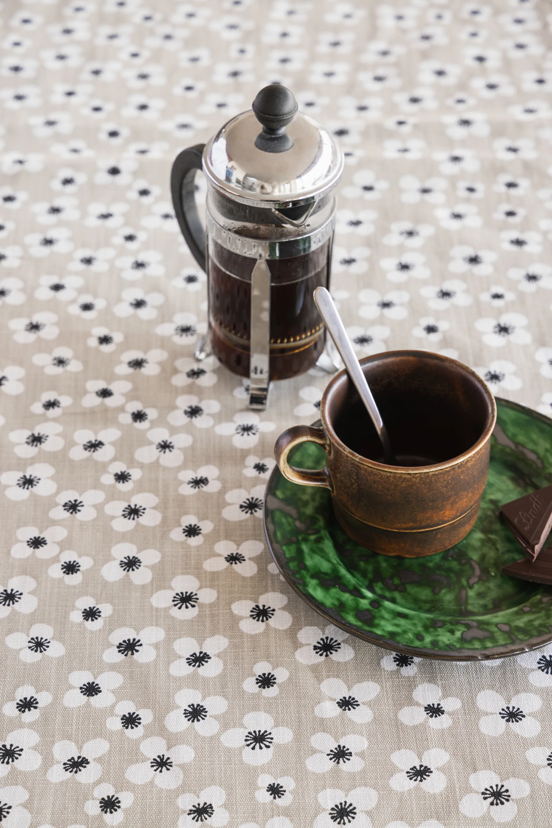 Belle Amie 油布, 米色, 145x220 cm Almedahls