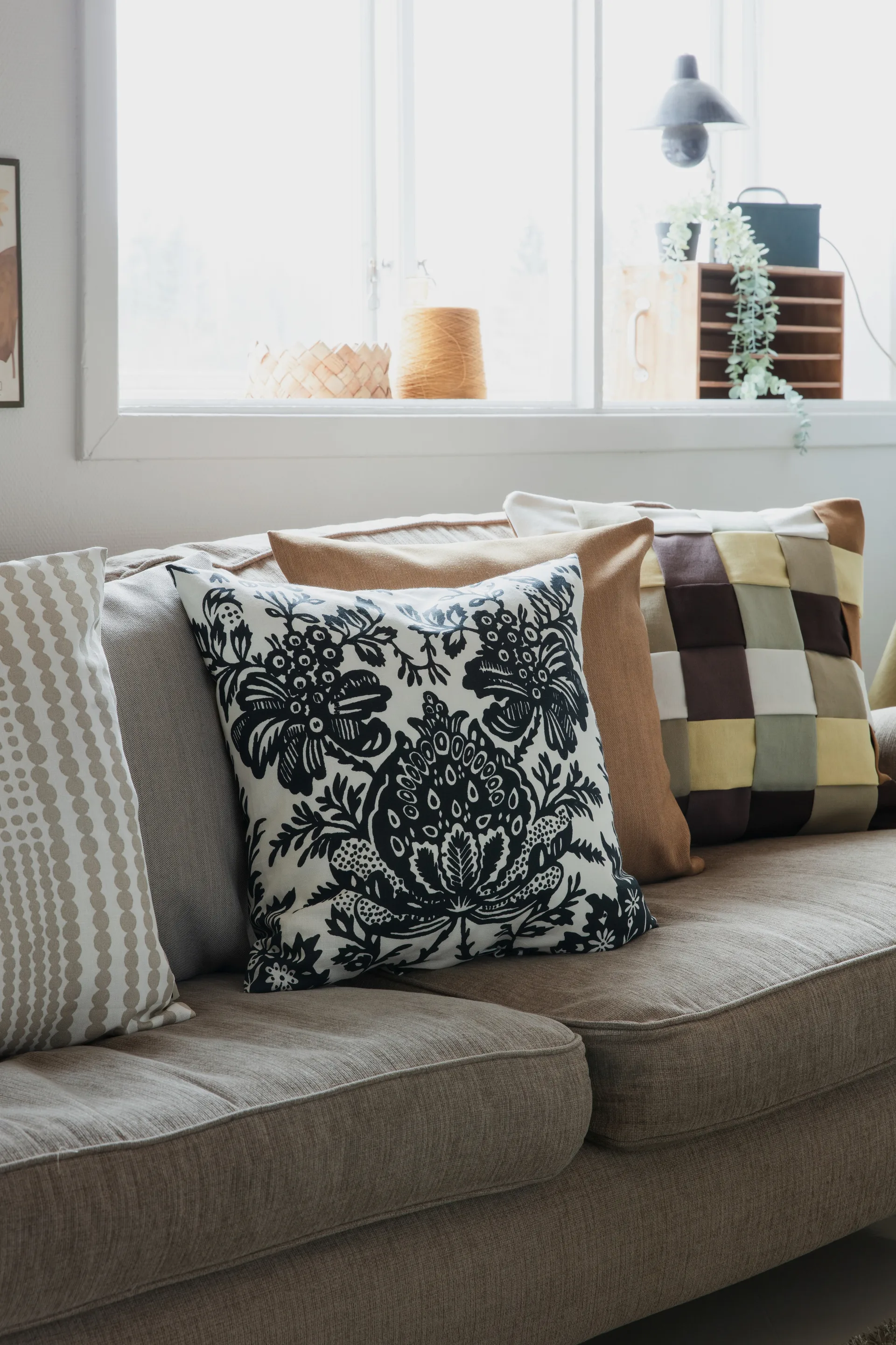 Hans 枕头套 50x50 cm, 棕色-绿色 Almedahls