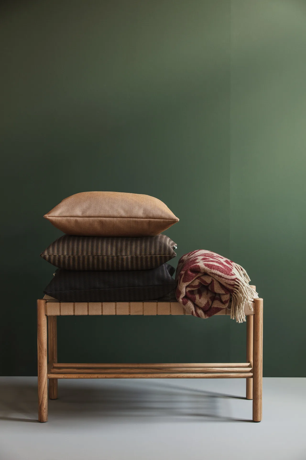 Kotteri 毯子 130x170 cm, Wine red-beige Almedahls