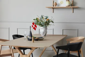 庆祝丹麦国旗 40cm - 橡木色_黄铜色 - Andersen Furniture