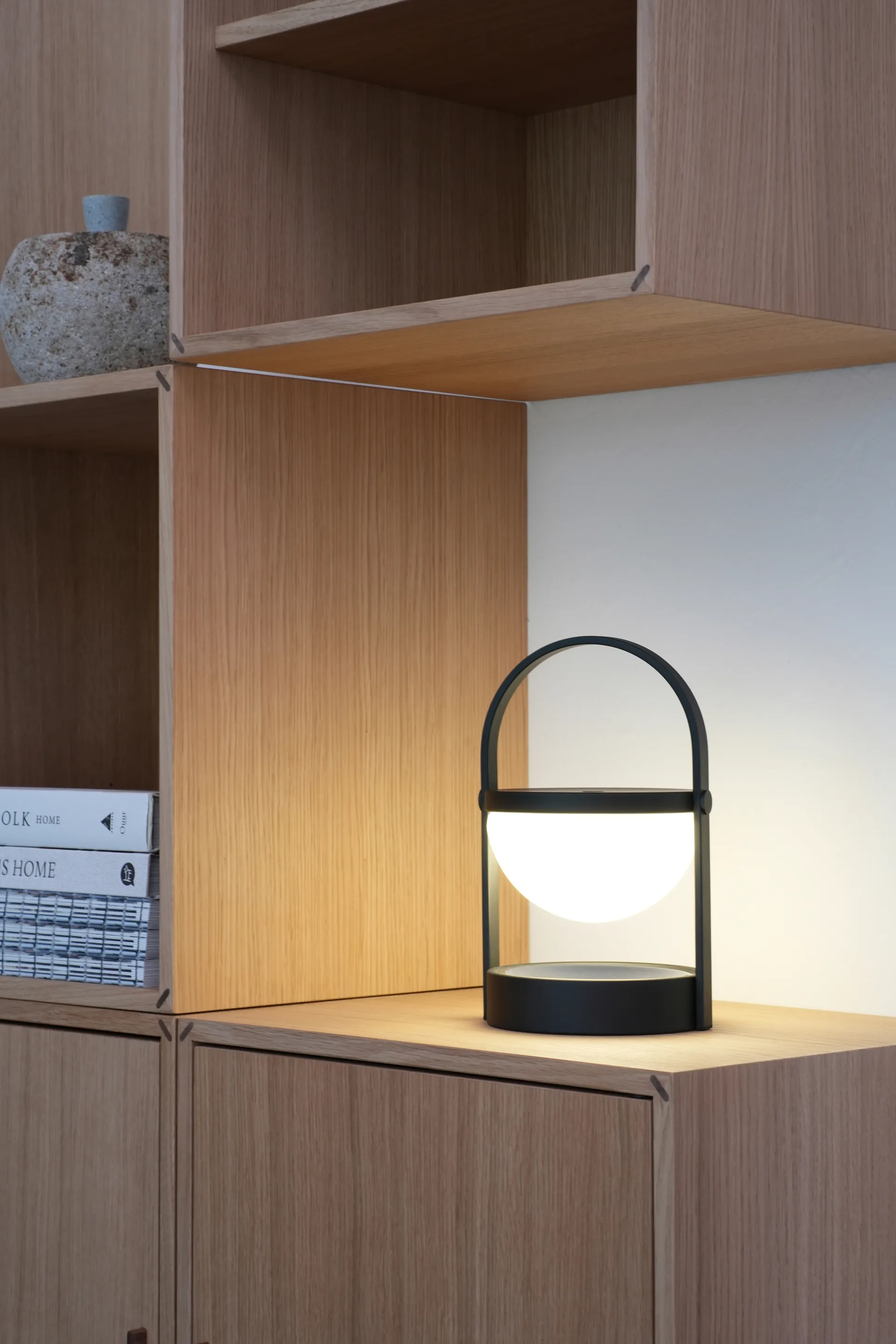 A-Flash 便携台灯22cm, 黑色 Andersen Furniture