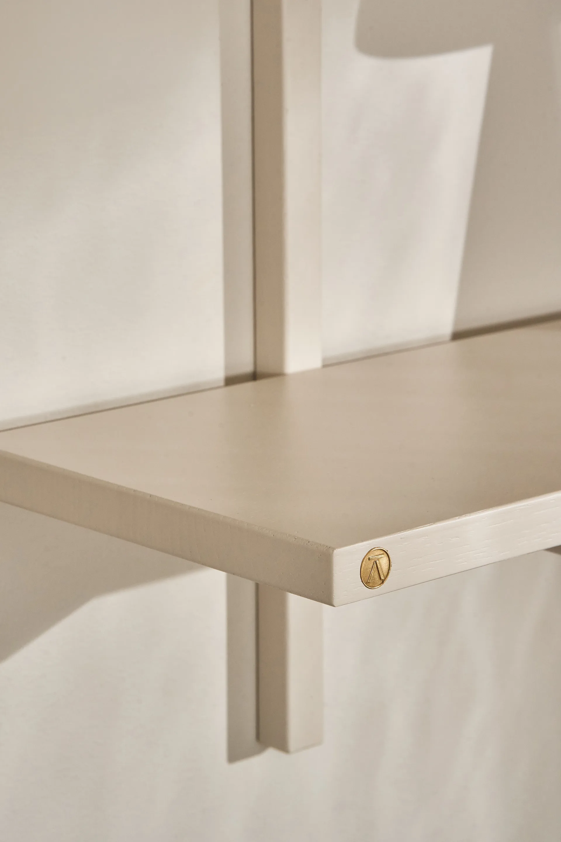 A-Light 架子 wall 架子 特别版本, 浅米色 90x21x35 cm Andersen Furniture