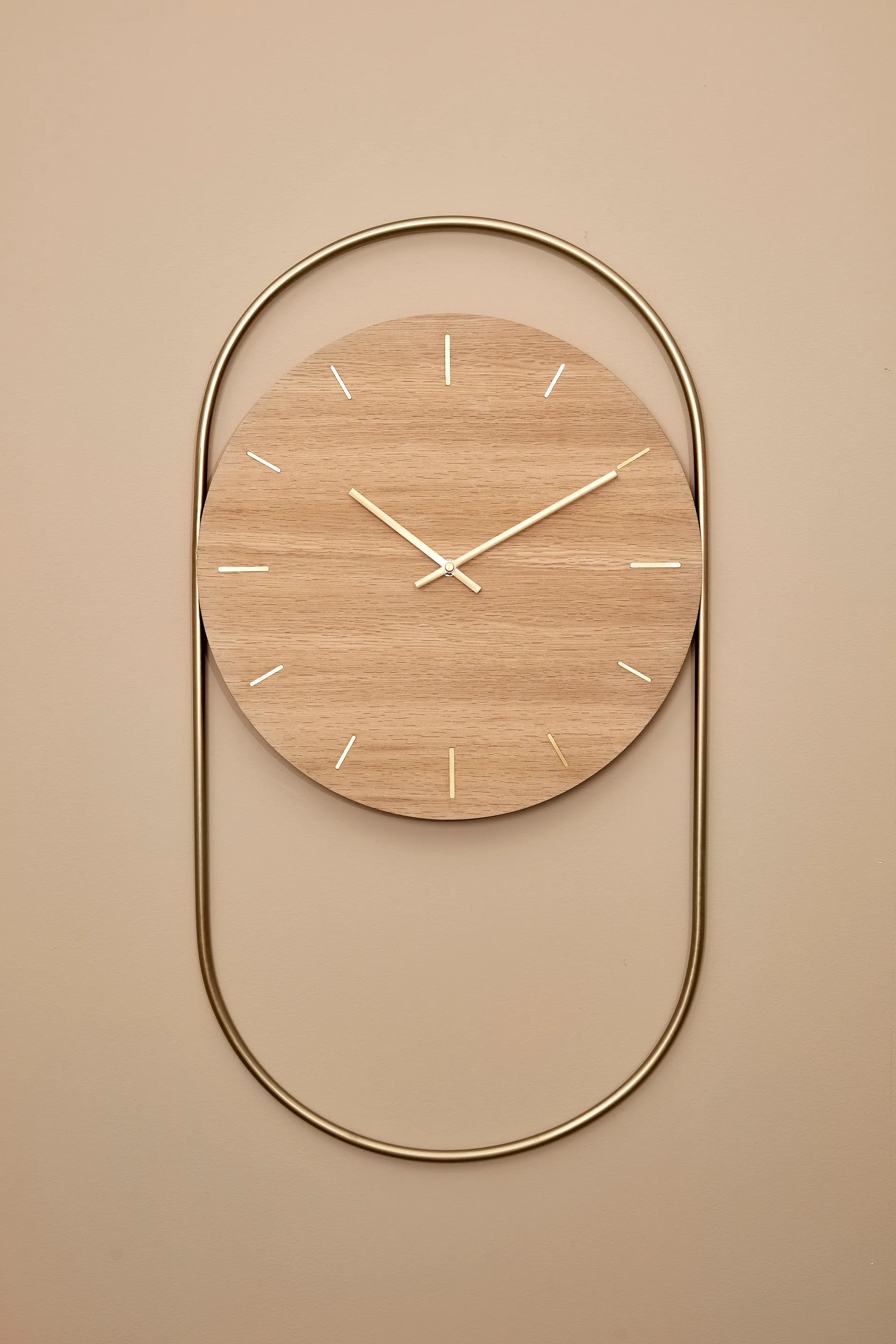 A-Wall wall clock 41x76 cm, Oak-brass Andersen Furniture