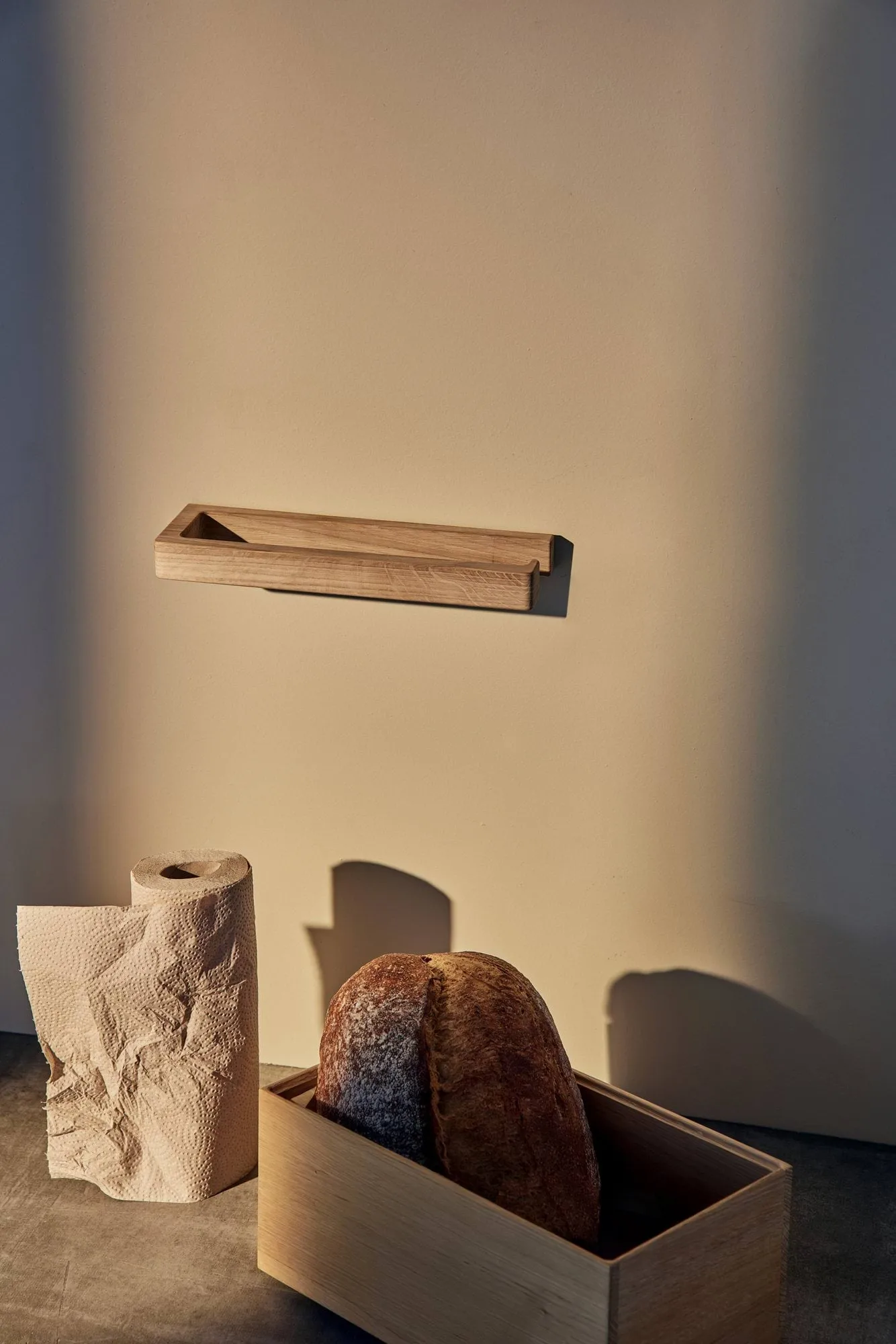 Andersen 双卷厨房纸架, 橡木 Andersen Furniture