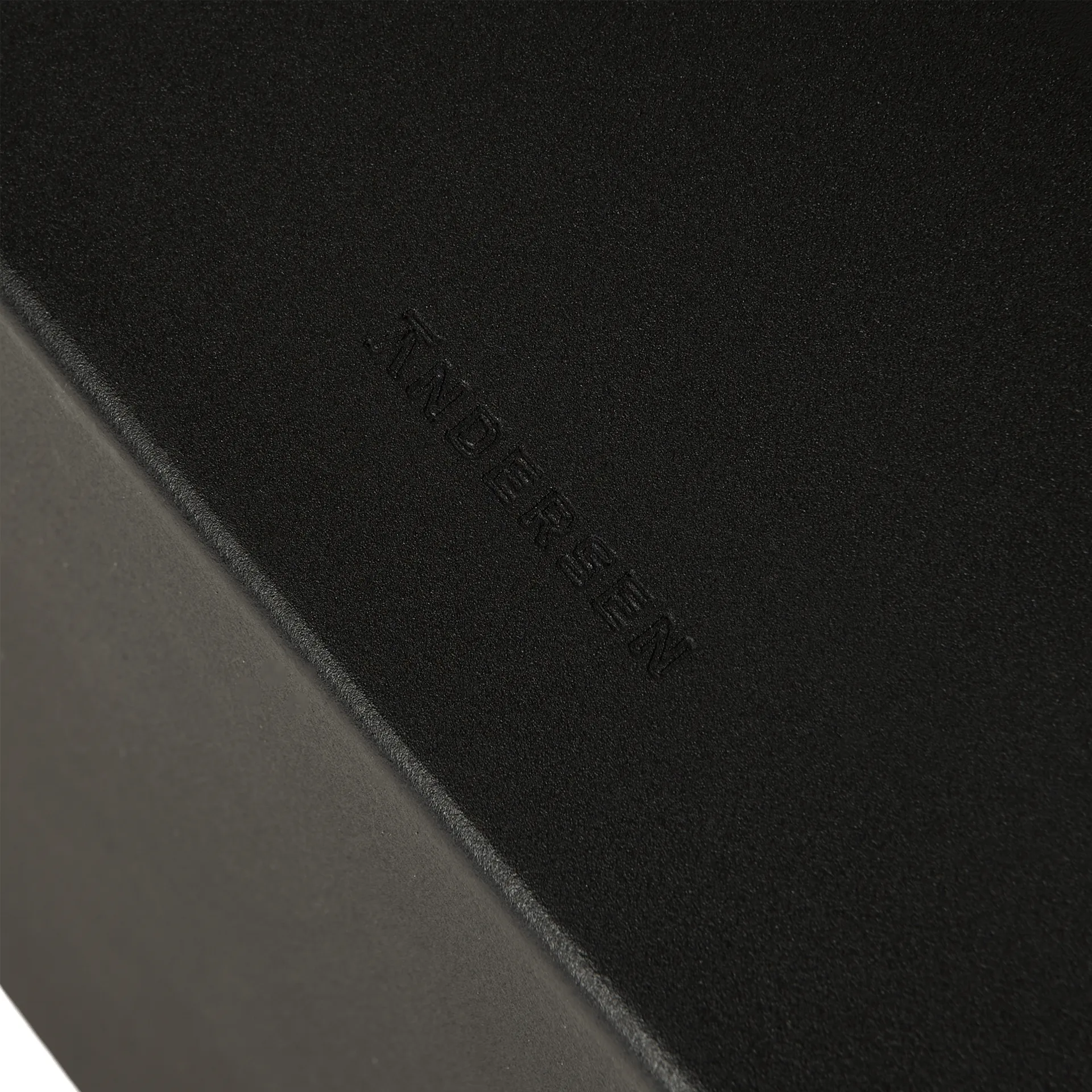 Edge 边缘杂志架, 黑色 Andersen Furniture