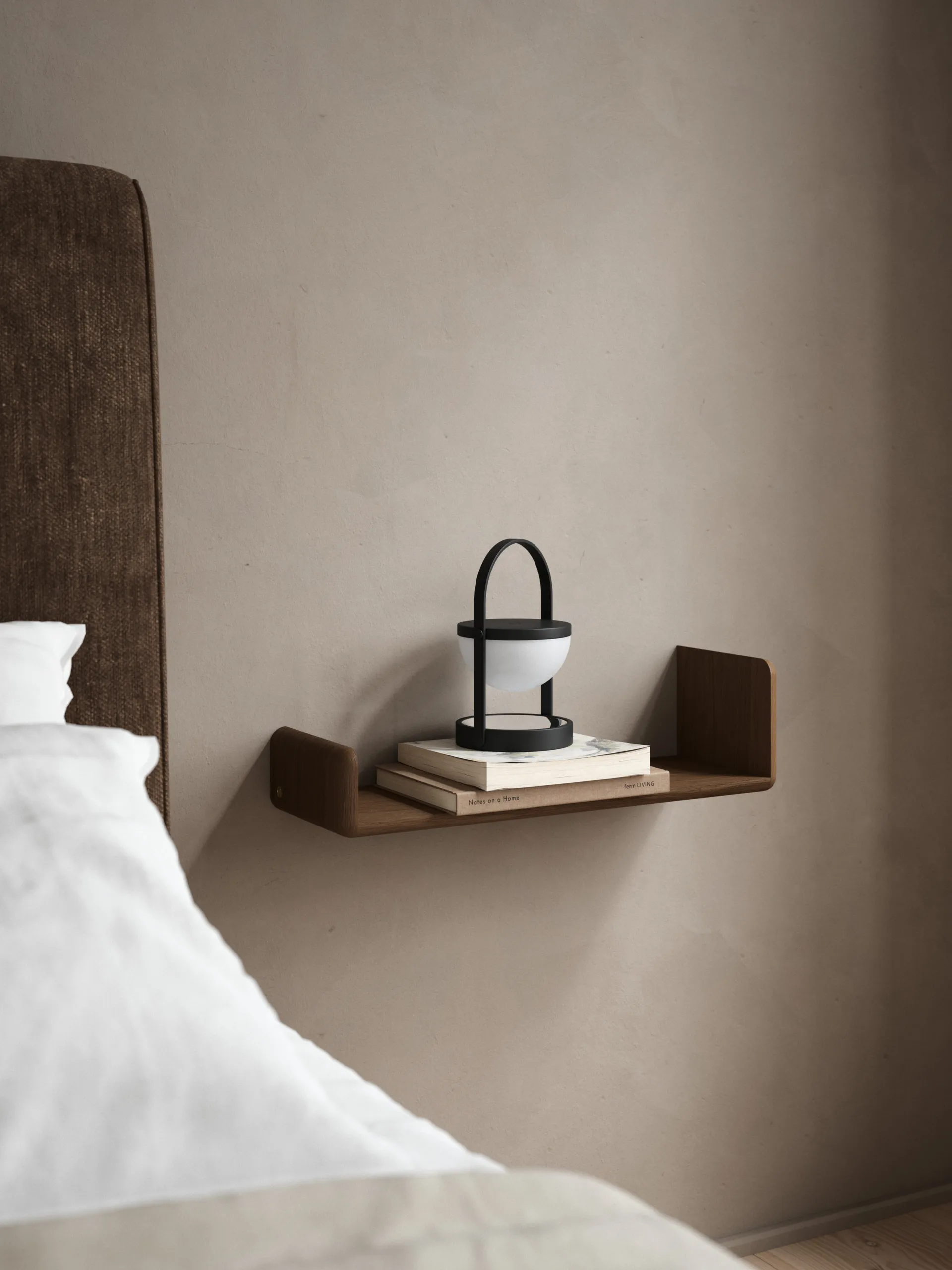 Level 墙面置物架, 烟熏涂油橡木_55x18x9cm Andersen Furniture
