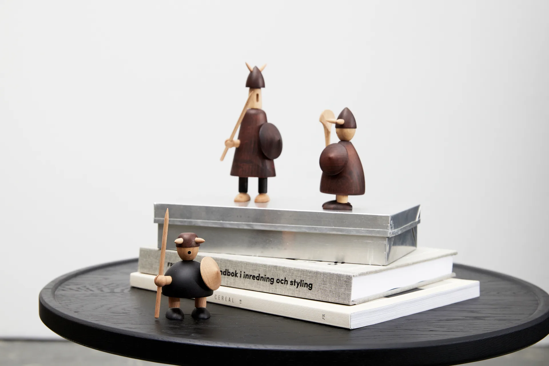 The vikings of Denmark wooden figure 大, Stained beech Andersen Furniture