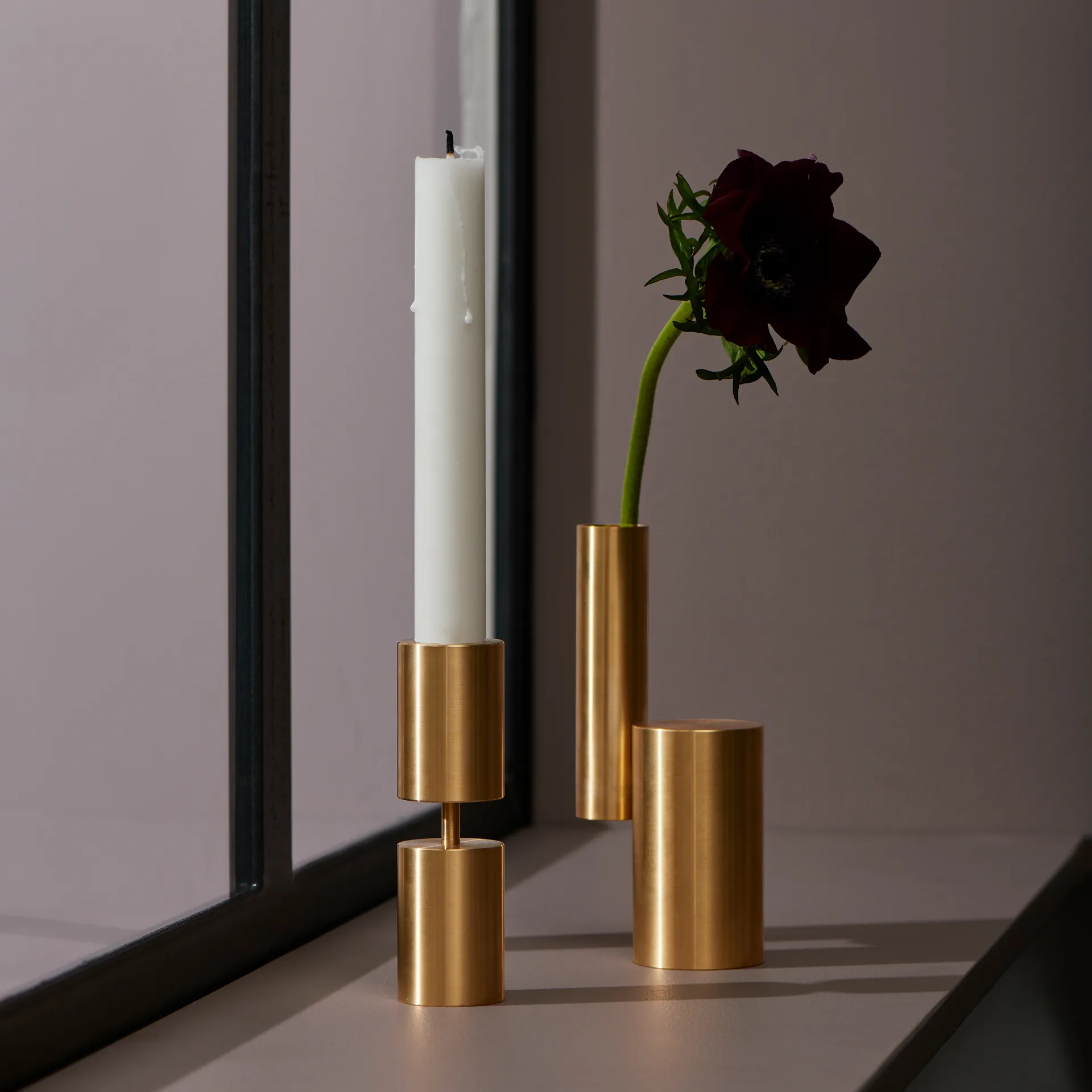 Solid candlesticks, brass Applicata