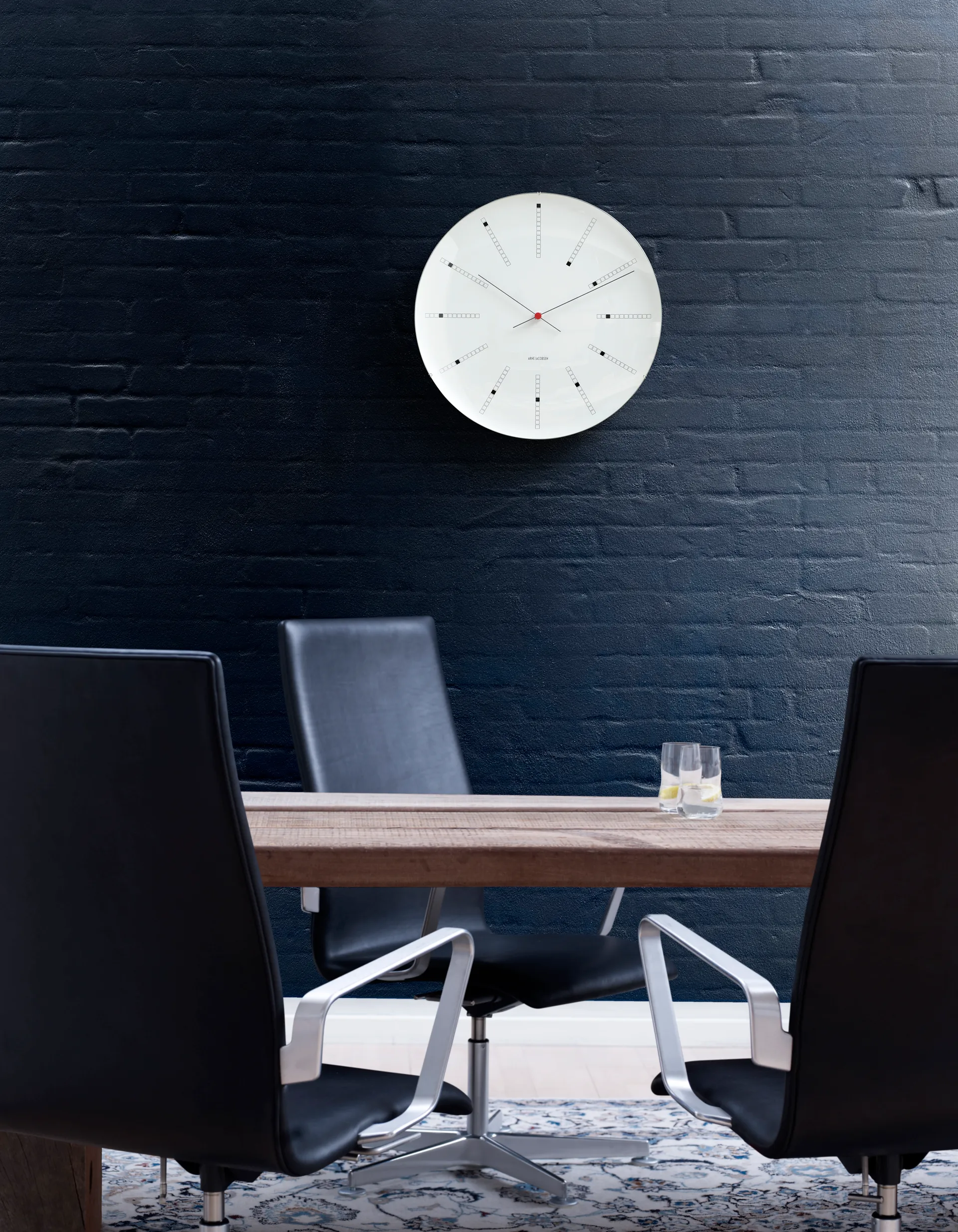 Arne Jacobsen Bankers 时钟, Ø 290 mm Arne Jacobsen Clocks