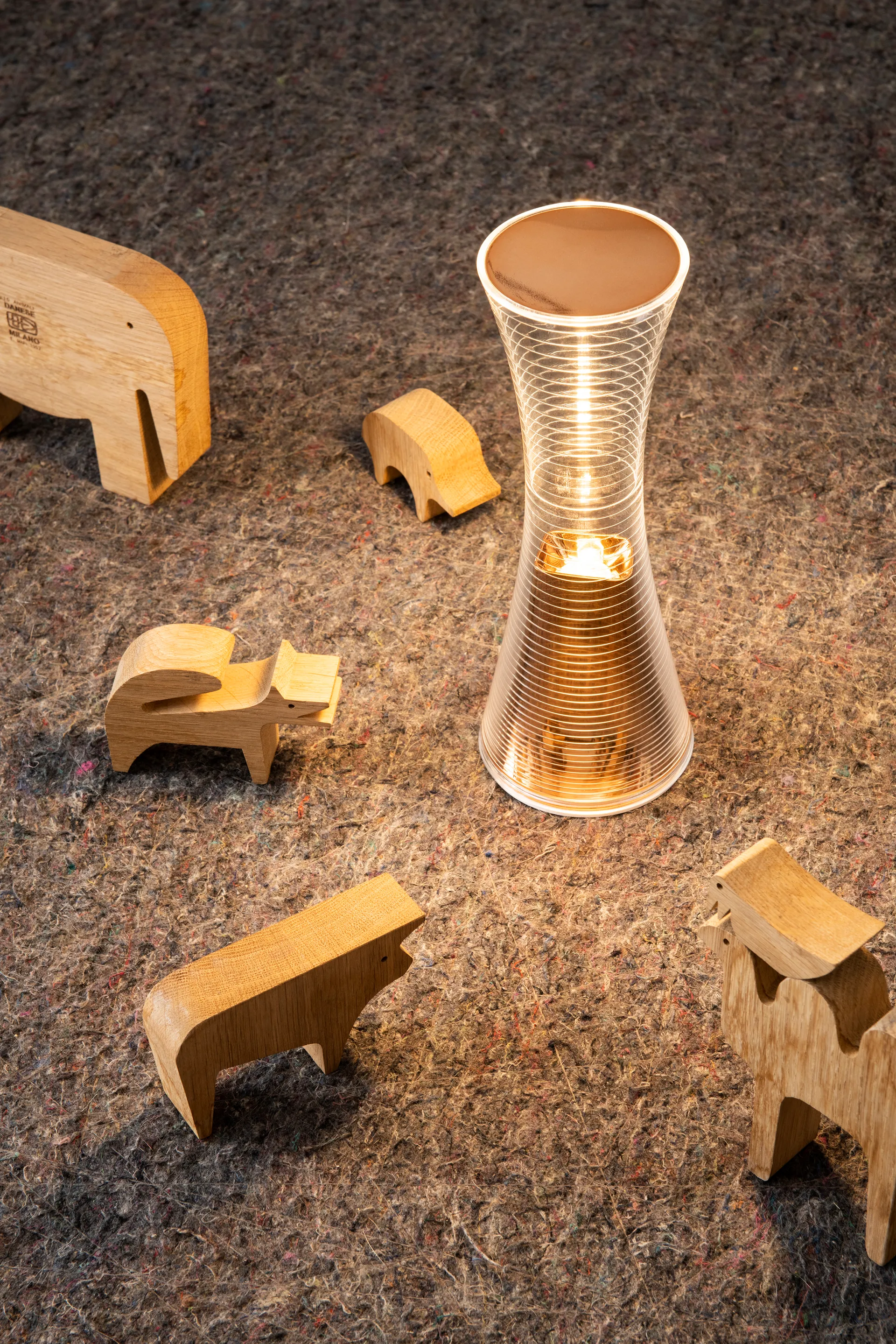 Come Together portabel 台灯 26.5 cm, 铜 Artemide