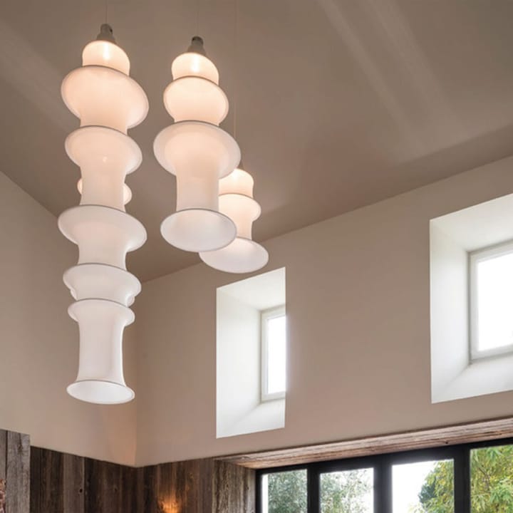 Falkland 吊灯 , 白色_高85cm Artemide