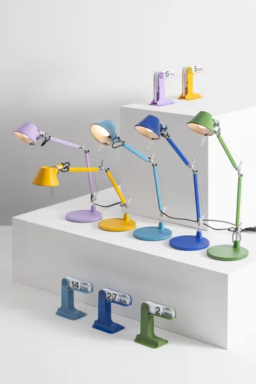 Timor perpetual calendar - 蓝色 Klein - Artemide
