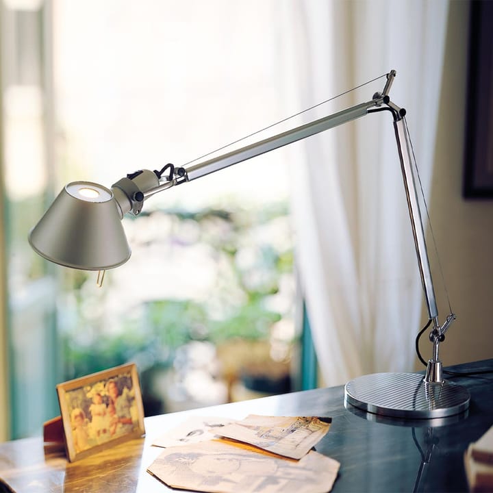 Tolomeo 迷你 台灯 , 黑色_直径20cm_全长108cm Artemide