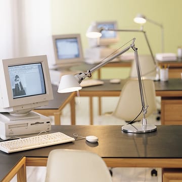 Tolomeo 迷你 台灯  - 黑色_直径20cm_全长108cm - Artemide