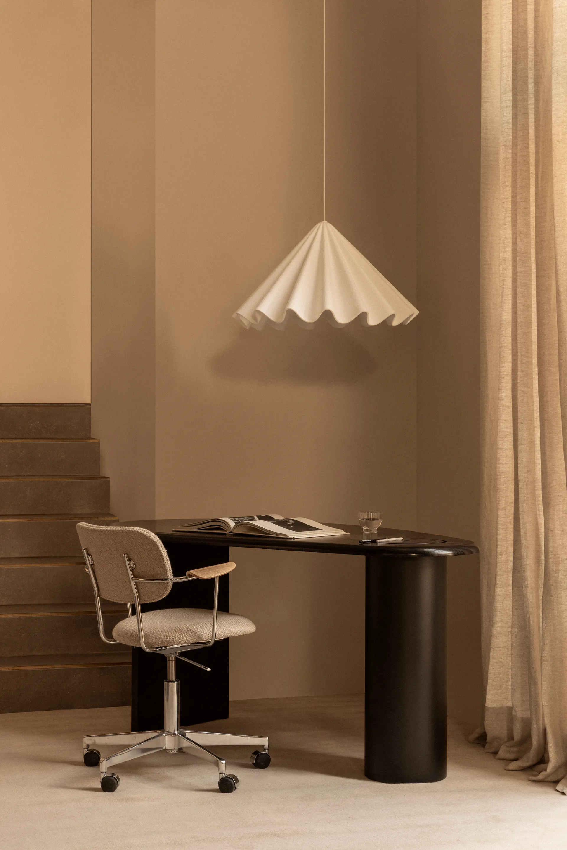 舞动吊灯Ø65cm, 米白色 Audo Copenhagen