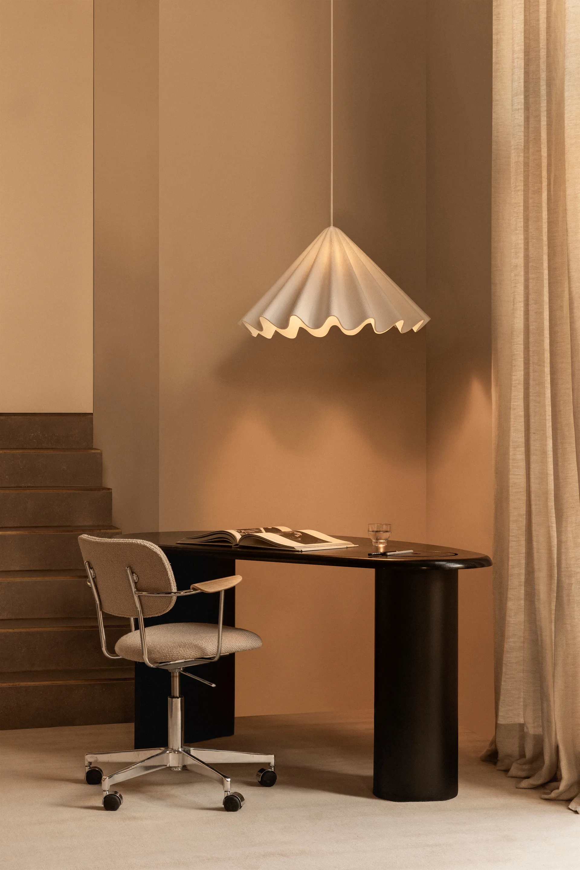 舞动吊灯Ø65cm, 米白色 Audo Copenhagen