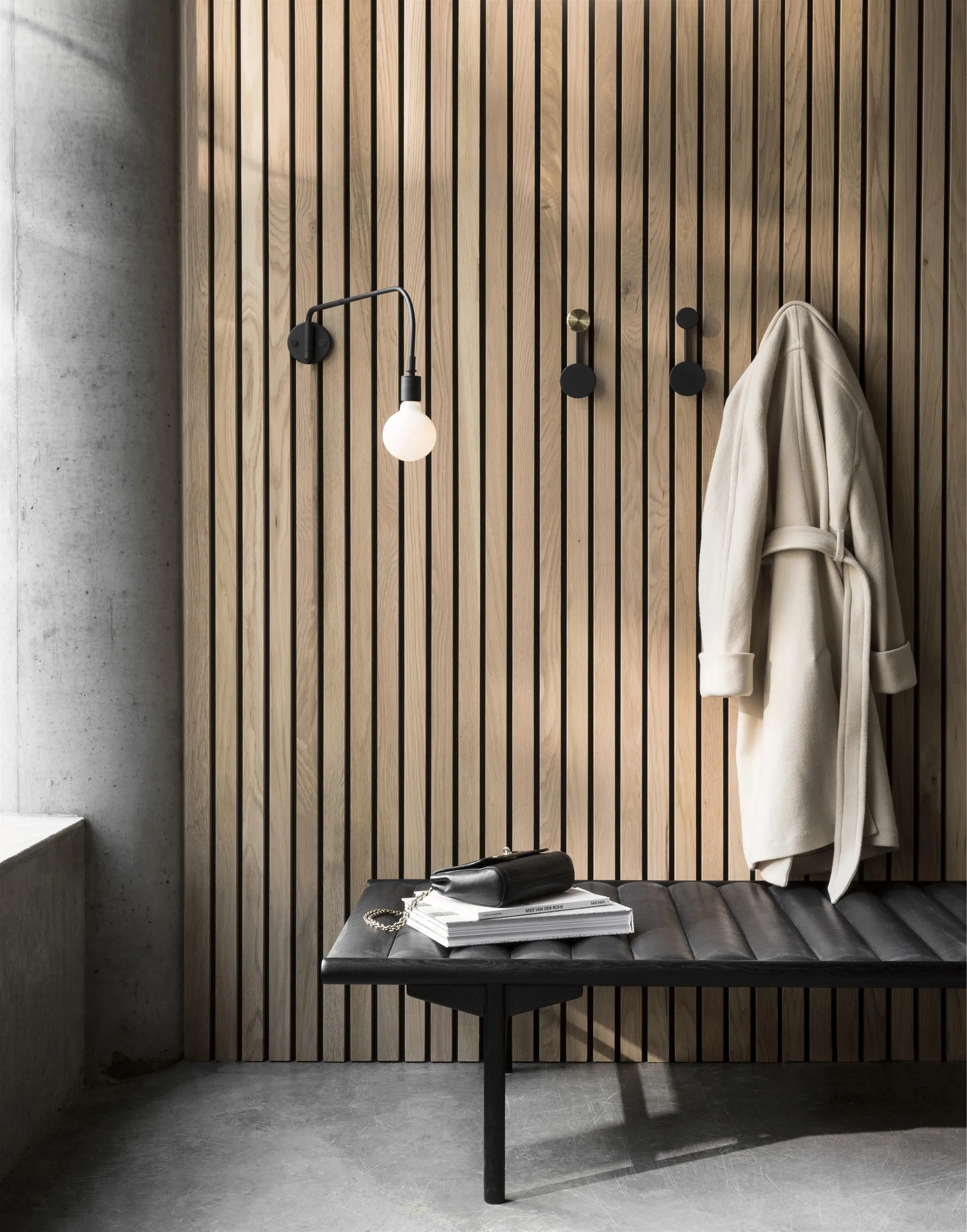 Afteroom 衣架 小号, 黑色 黄铜色 Audo Copenhagen