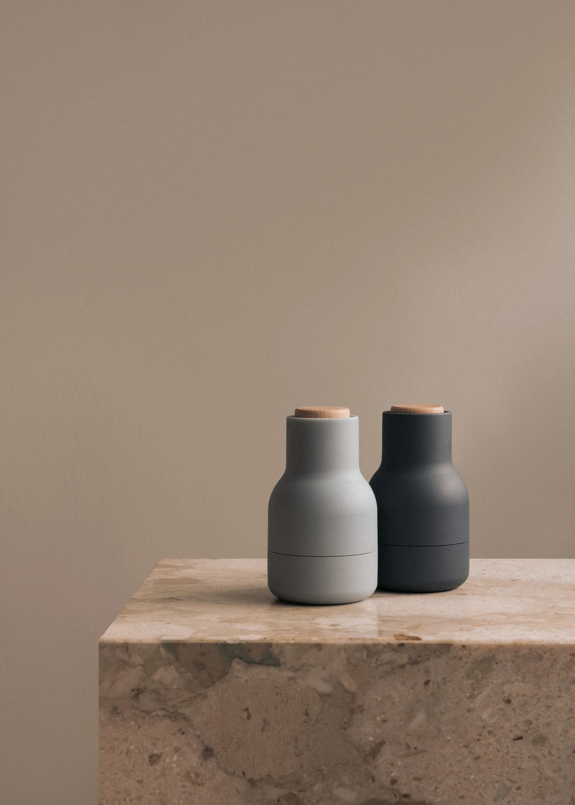 Bottle Grinder 香料研磨器 小型 2件装, 蓝色系_山毛榉木 Audo Copenhagen