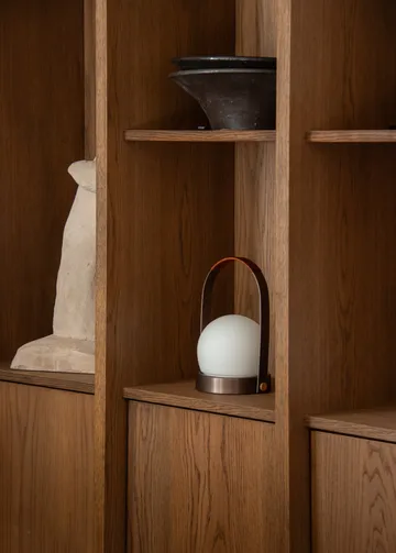 Carrie 便携式台灯 - 拉丝铝色 - Audo Copenhagen