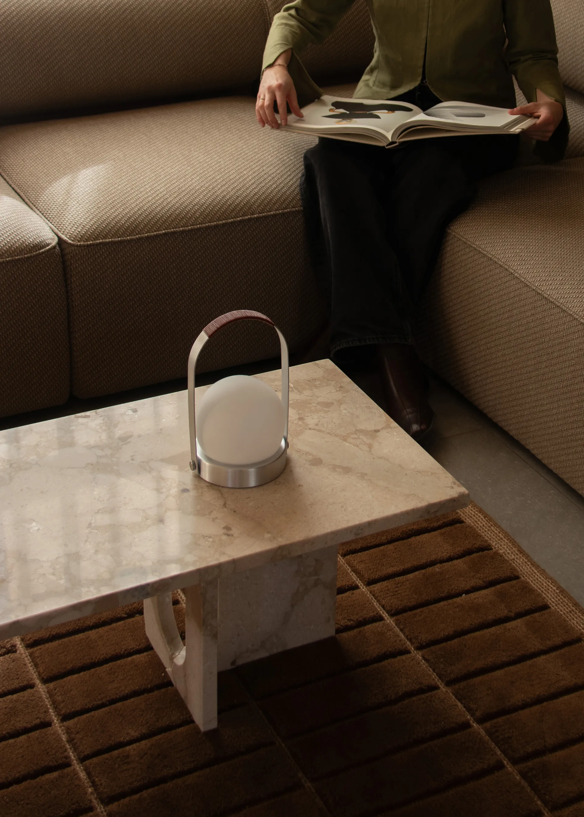 Carrie 便携式台灯, 拉丝铝色 Audo Copenhagen