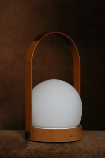 Carrie 便携式台灯 - 金棕色 - Audo Copenhagen