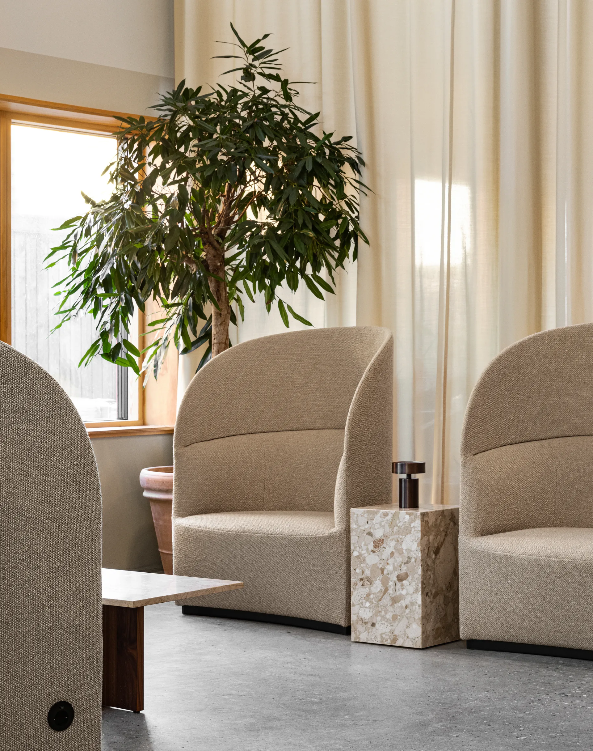 Column 便携式台灯 IP44, 铜色 Audo Copenhagen