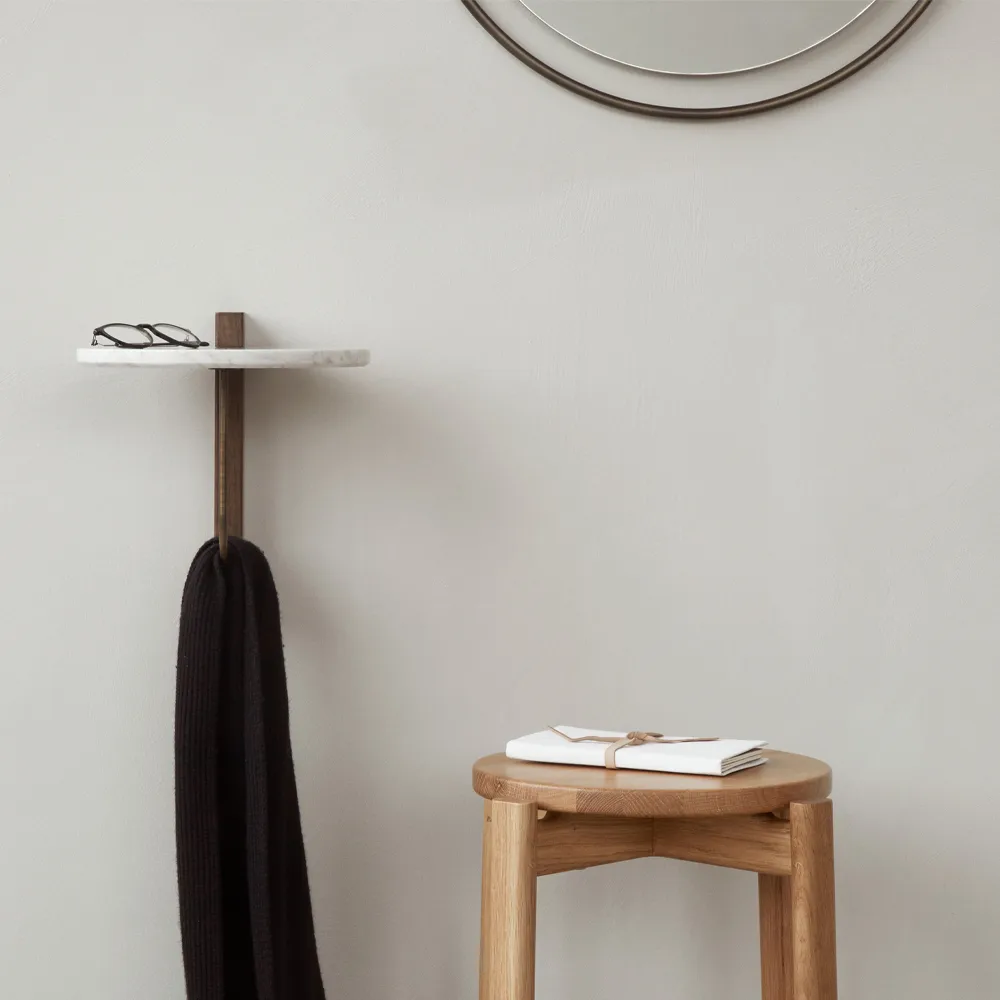 Corbel 北欧简约风格置物架, 大理石纹_carrara_深色染色橡木 Audo Copenhagen