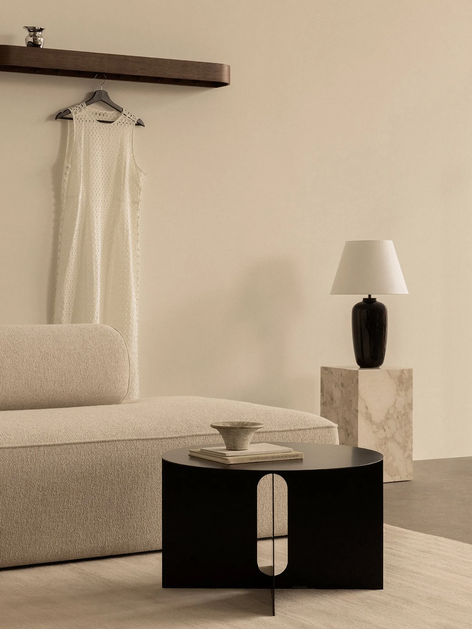 Epoch 带挂钩置物架 118cm, 天然橡木_雾面玻璃 Audo Copenhagen