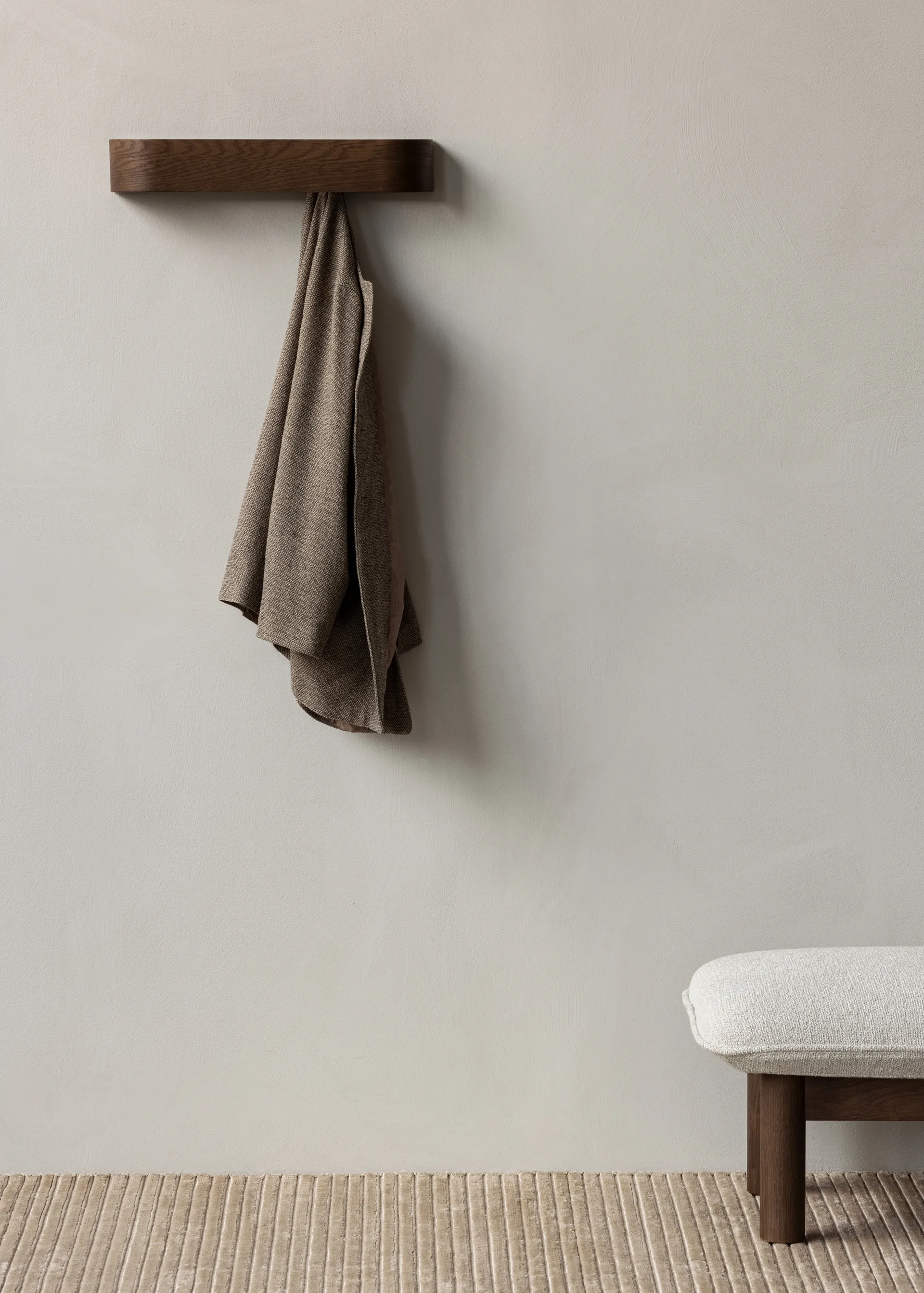 Epoch 挂壁式衣架 50 cm, 深色橡木 Audo Copenhagen