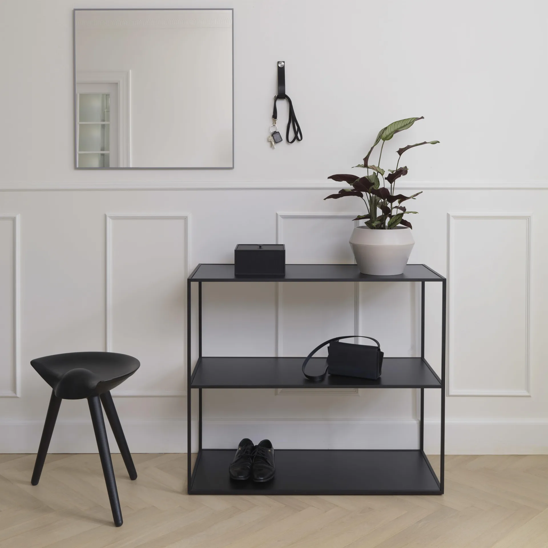 Frame 20cm 宽 带门收纳储物柜, 黑灰色 Audo Copenhagen