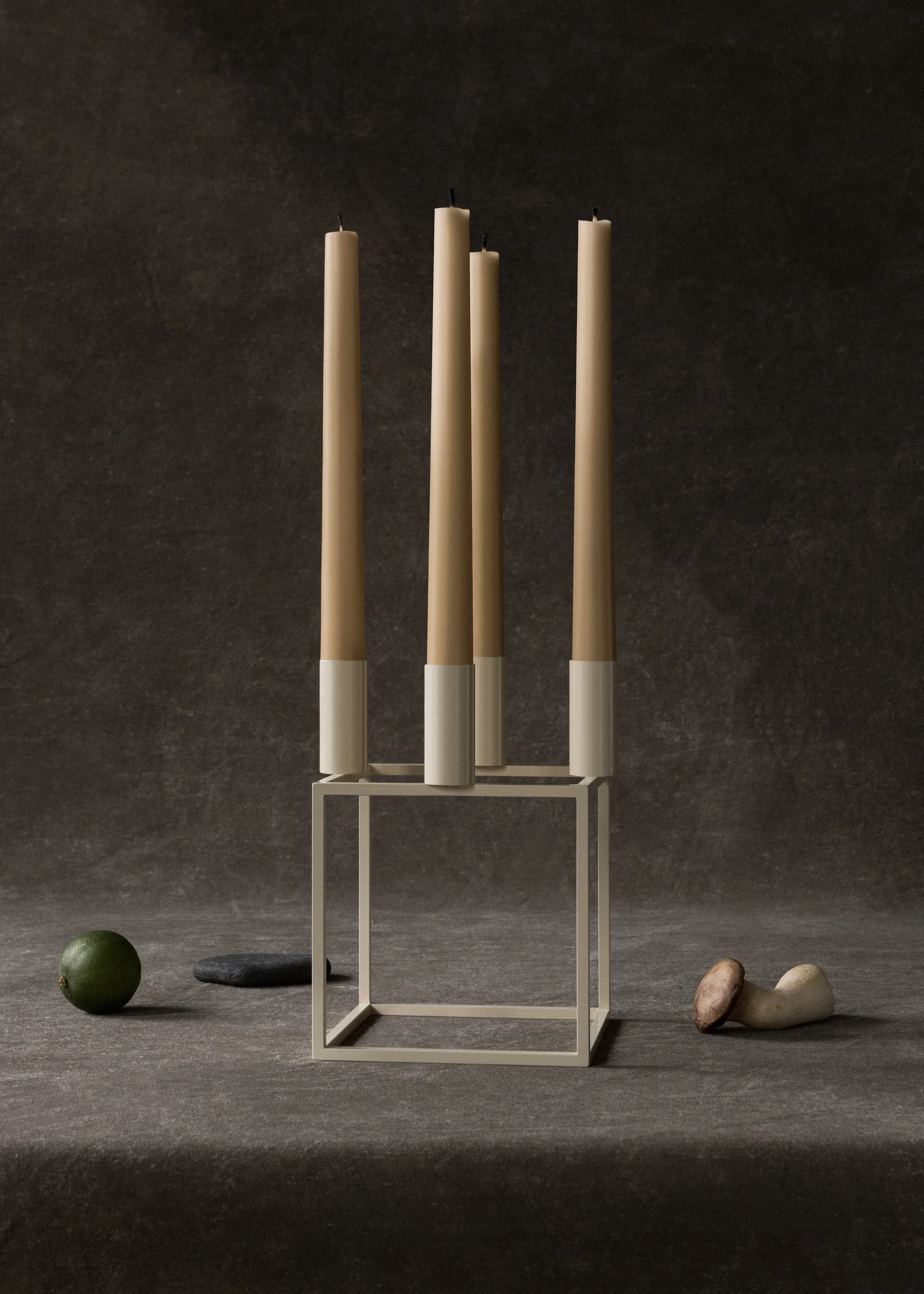 Kubus 4 烛台, 象牙白 Audo Copenhagen