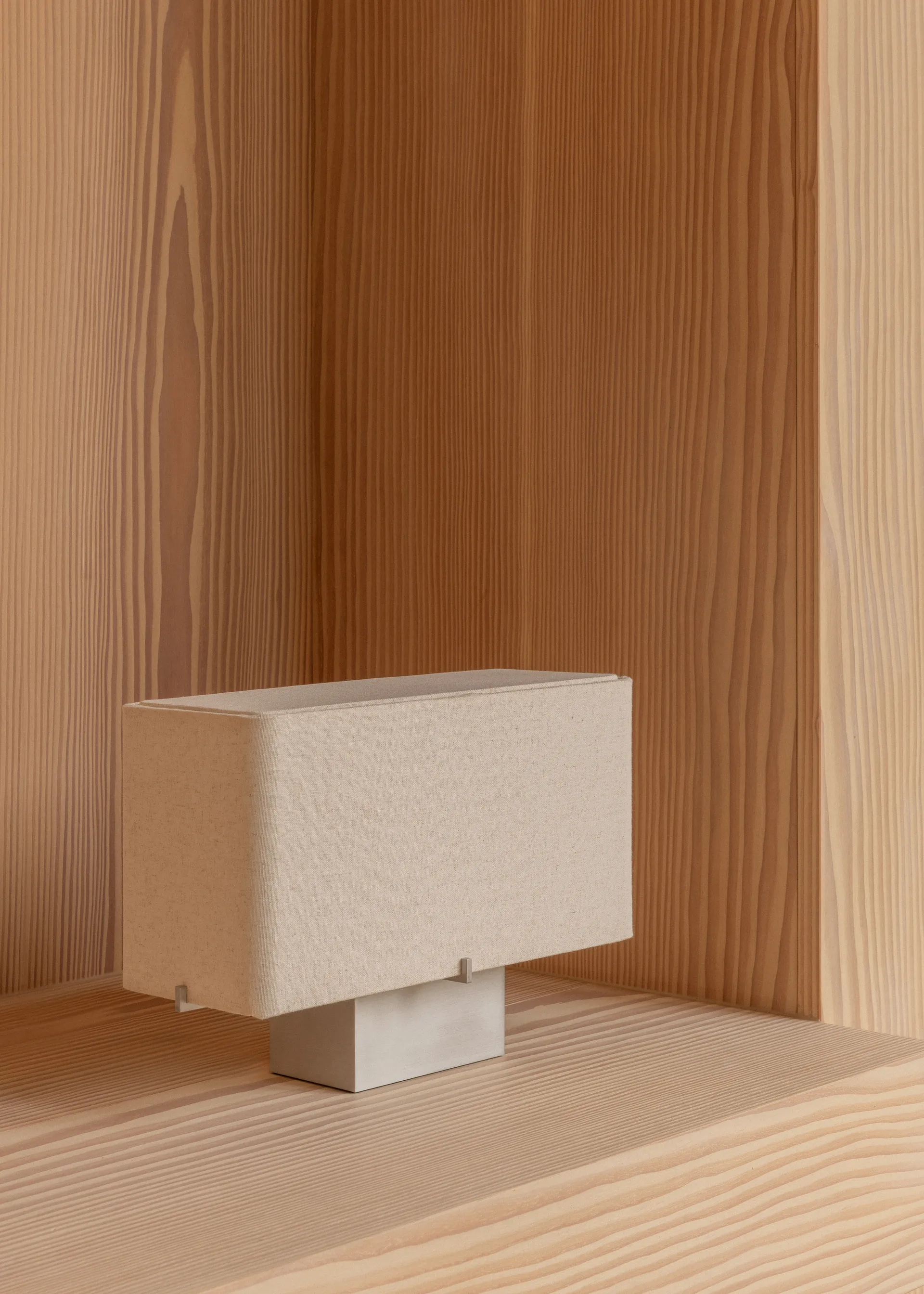 Nonna 台灯 24 cm, Brushed aluminium-沙色 Audo Copenhagen