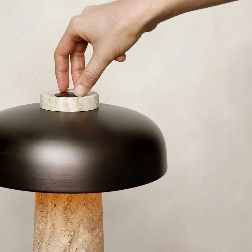 Reverse台灯30cm, 石灰华米色_古铜色黄铜 Audo Copenhagen