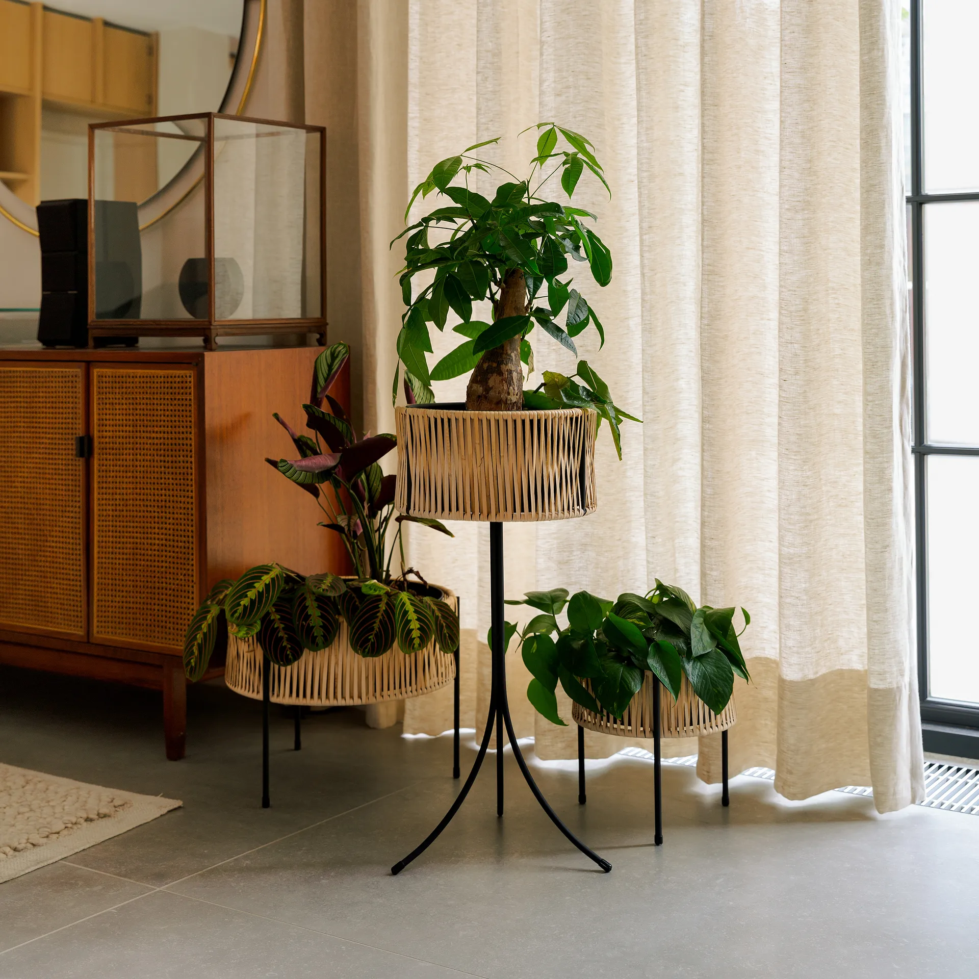 Umanoff 仿藤编铁艺植物盆栽置物架, 32.5 cm Audo Copenhagen