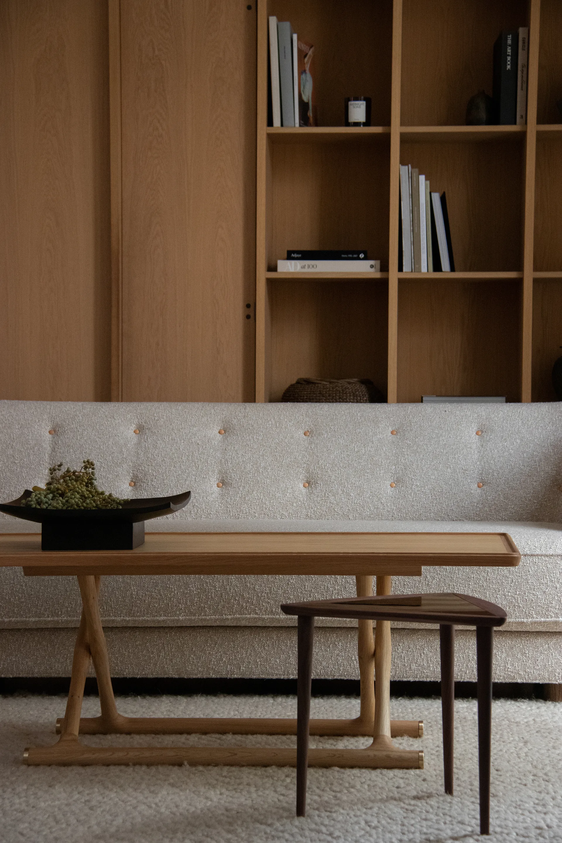 Umanoff nesting 小边桌, 坚果-黑色 Audo Copenhagen