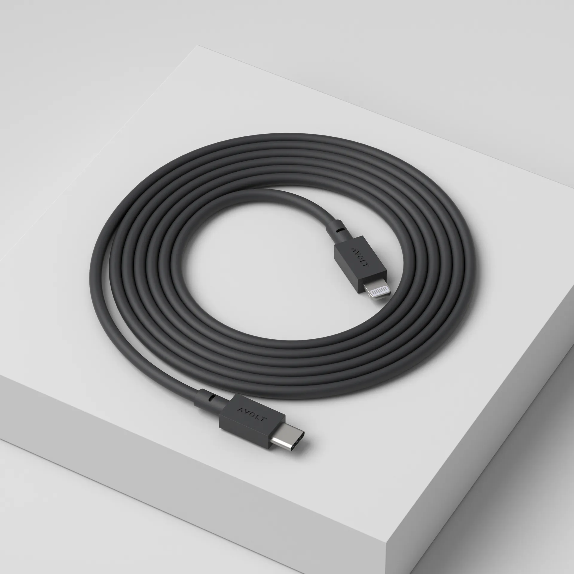 Cable 1 USB C转Lightning 充电线2m, 斯德哥尔摩黑 Avolt