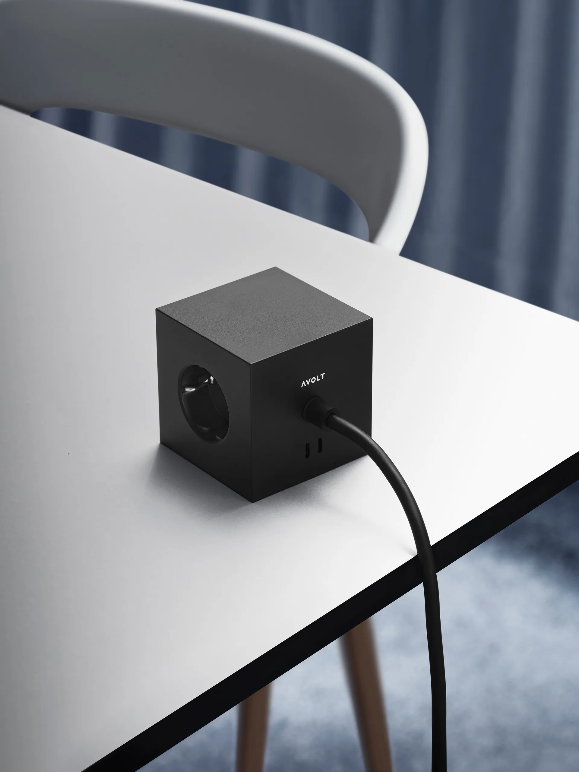 Square 1 插排 USB-C 30W 3m, 斯德哥尔摩黑 Avolt